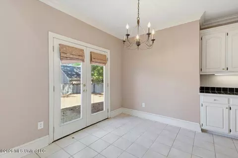 Dining - 804 Annandale Rd, Madison, MS 39110 photo 1 of 2