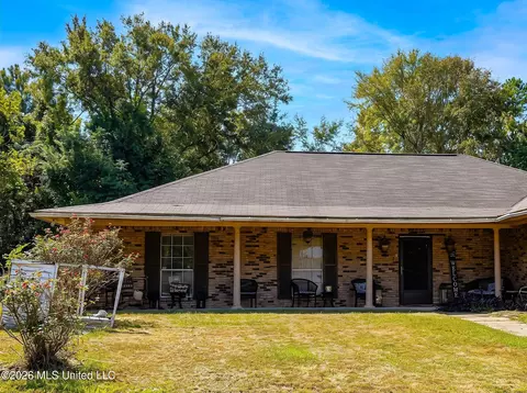 5409 Brookhollow Dr, Jackson, MS 39212 photo 2