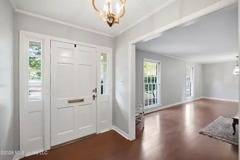 Entry Way - 5359 Reddoch Dr, Jackson, MS 39211 photo 1 of 3
