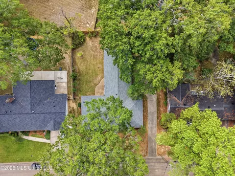 View/Area - 5359 Reddoch Dr, Jackson, MS 39211 photo 1 of 4