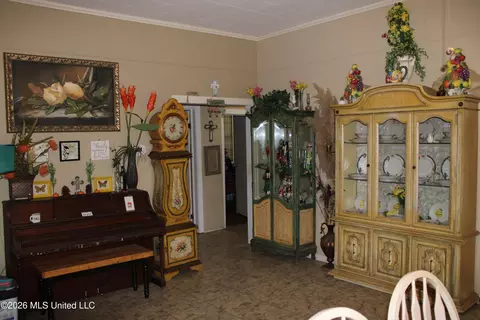 Other - 311 Osbourne St, Edwards, MS 39066 photo 2 of 9