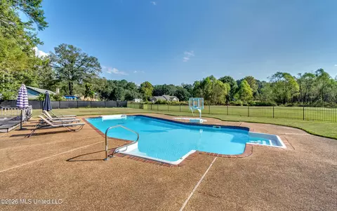 Exterior - 559 N Springlake Cir, Terry, MS 39170 photo 10 of 12
