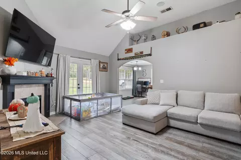 Entry Way - 313 Springrun Rd, Coldwater, MS 38618 photo 1 of 1