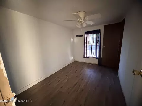 Bedroom - 2177 Tannertown Rd, Lucedale, MS 39452 photo 2 of 2