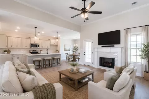 Other - 2102 Legacy Ln, Hernando, MS 38632 photo 2 of 15