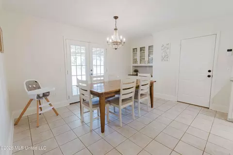 Dining - 224 Mandarin Dr, Brandon, MS 39047 photo 1 of 2