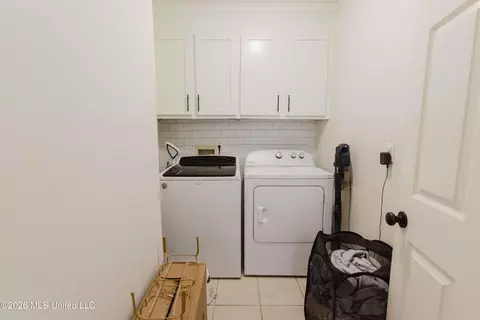 Other - 224 Mandarin Dr, Brandon, MS 39047 photo 2 of 4