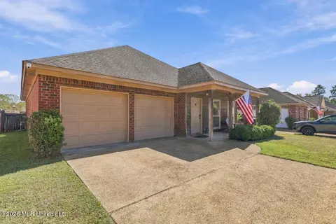 Exterior - 644 Westhill Rd, Brandon, MS 39042 photo 3 of 7