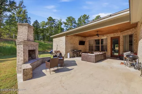 Other - 129 Dogwood Trce, Brandon, MS 39042 photo 12 of 17