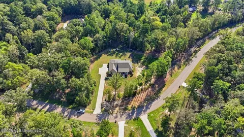 View/Area - 129 Dogwood Trce, Brandon, MS 39042 photo 2 of 18