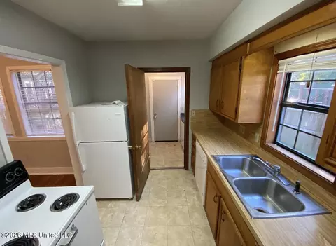 4134 N State St #36, Jackson, MS 39206 photo 6