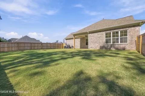 Exterior - 2539 River Ouse Dr, Hernando, MS 38632 photo 5 of 6