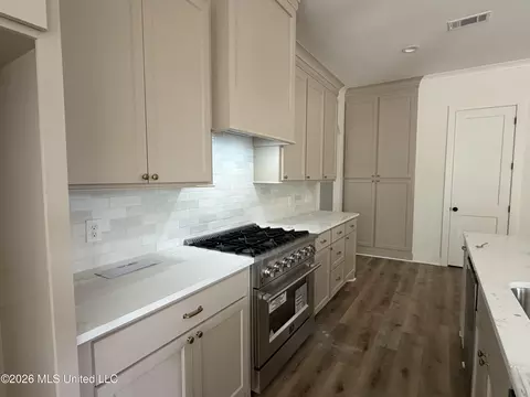 518 Fusion St, Brandon, MS 39042 photo 5