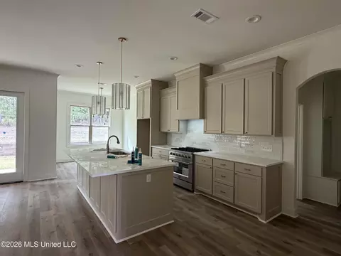 518 Fusion St, Brandon, MS 39042 photo 8