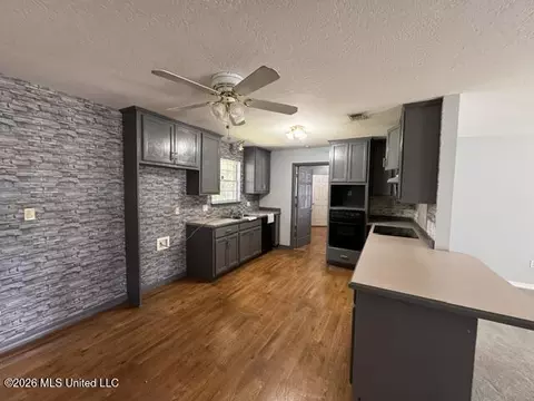 Kitchen - 801 W 2nd Ave, Wiggins, MS 39577 photo 1 of 1