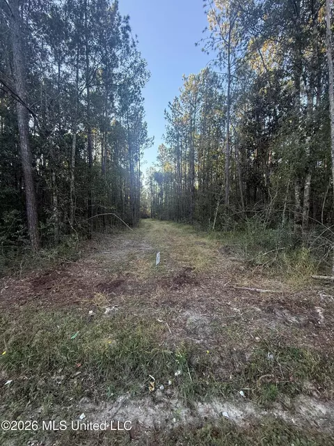 lot8 Big Point Rd, Moss Point, MS 39562 photo 2