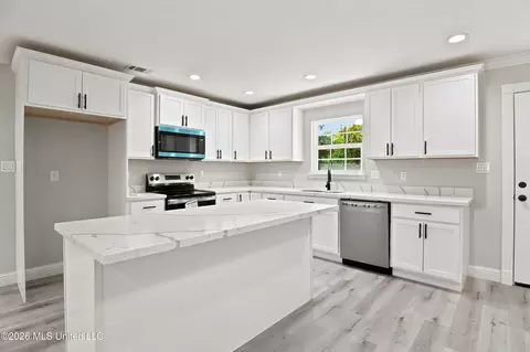 Kitchen - 9617 Donchester Cir, Moss Point, MS 39562 photo 1 of 1