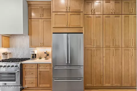 Kitchen - 117 E Fifth St, Long Beach, MS 39560 photo 4 of 4
