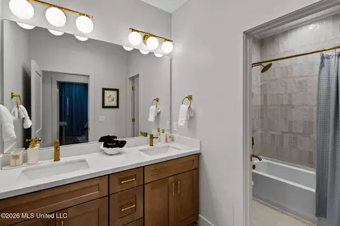 Bath - 117 E Fifth St, Long Beach, MS 39560 photo 4 of 5