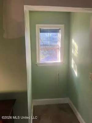 Entry Way - 2864 Mcduf Mcduffee Rd, Clinton, MS 39056 photo 3 of 3