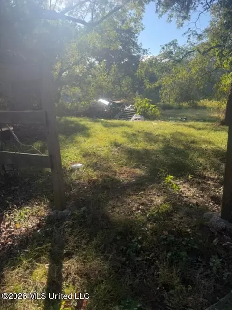 Exterior - 2864 Mcduf Mcduffee Rd, Clinton, MS 39056 photo 6 of 7