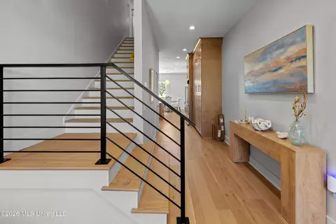 Entry Way - 119 E 5th St, Long Beach, MS 39560 photo 1 of 3