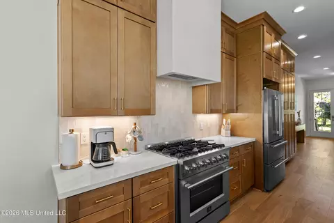 Kitchen - 119 E 5th St, Long Beach, MS 39560 photo 3 of 3