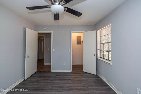 Bedroom - 468 Pine Ridge Dr, Madison, MS 39110 photo 4 of 6