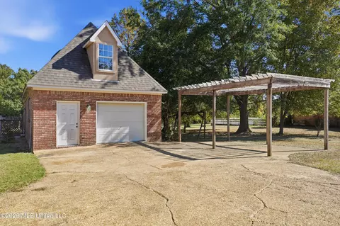Exterior - 1150 Green Gable Pl, Terry, MS 39170 photo 5 of 18