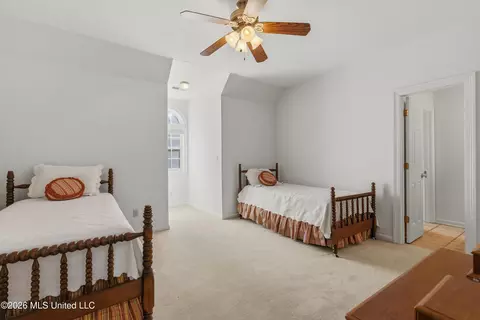 Bedroom - 193 E Crockett Loop, Hernando, MS 38632 photo 2 of 3
