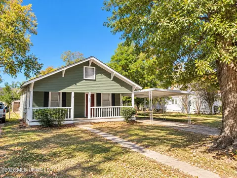 507 Bell Ave, Greenwood, MS 38930