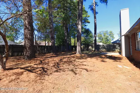 Exterior - 449 Riverbend Dr, Byram, MS 39272 photo 3 of 3