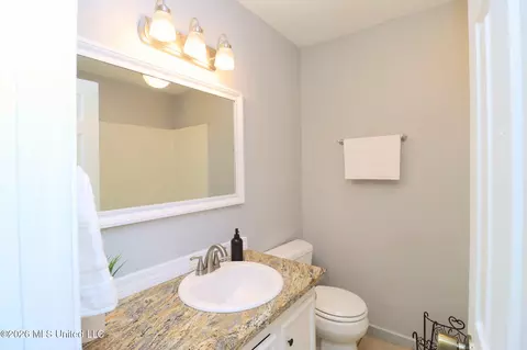 Bath - 449 Riverbend Dr, Byram, MS 39272 photo 2 of 6