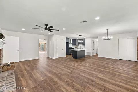 Living - 2 Dana Cir, Long Beach, MS 39560 photo 1 of 5