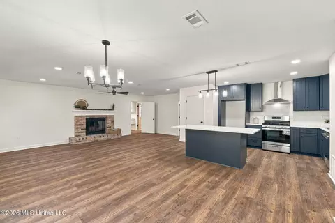 Other - 2 Dana Cir, Long Beach, MS 39560 photo 1 of 9