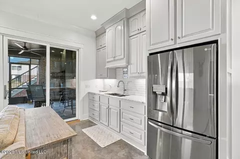 Other - 220 Port Arbor, Brandon, MS 39047 photo 7 of 25
