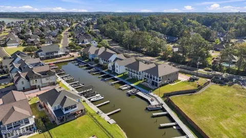 View/Area - 220 Port Arbor, Brandon, MS 39047 photo 7 of 12
