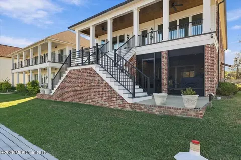 Exterior - 220 Port Arbor, Brandon, MS 39047 photo 2 of 15