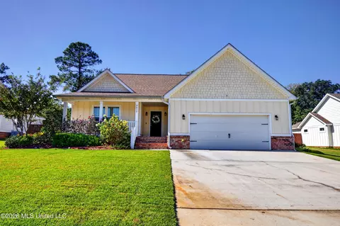 3317 Waterview Way, Gautier, MS 39553