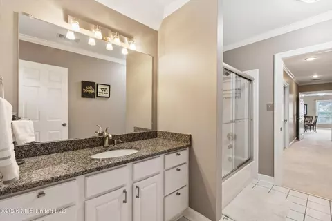 Bath - 8083 Windersgate Dr, Olive Branch, MS 38654 photo 4 of 4