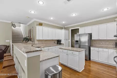 Kitchen - 8083 Windersgate Dr, Olive Branch, MS 38654 photo 2 of 4