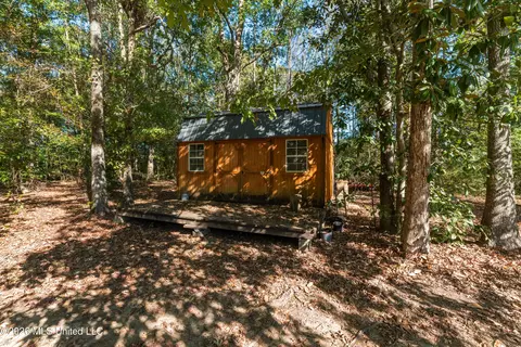 Exterior - 689 Silver Ln, Brookhaven, MS 39601 photo 9 of 9