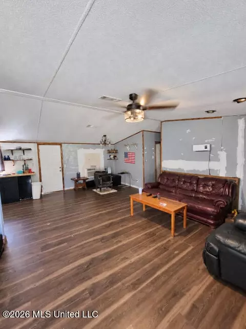 1281 Salem Campground Rd, Lucedale, MS 39452 photo 6