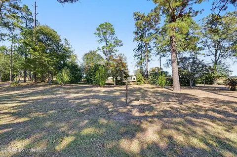 Exterior - 2672 Dickerson Sawmill Rd, Lucedale, MS 39452 photo 1 of 8