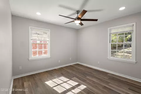 Bedroom - 1404 Plantation Blvd, Jackson, MS 39211 photo 2 of 2