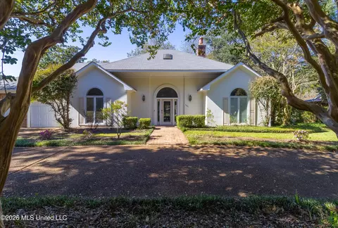 101 Beaver Run Dr, Brandon, MS 39047