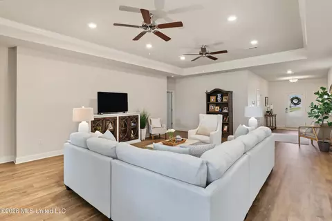 Living - 7000 Crawford Dr, Long Beach, MS 39560 photo 1 of 1