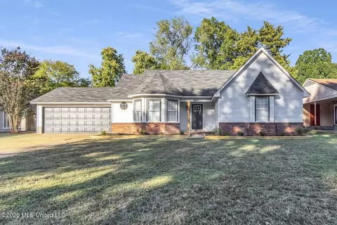 8614 Greenway Rd, Southaven, MS 38671