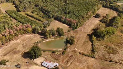 Bluff Road, Hernando, MS 38632