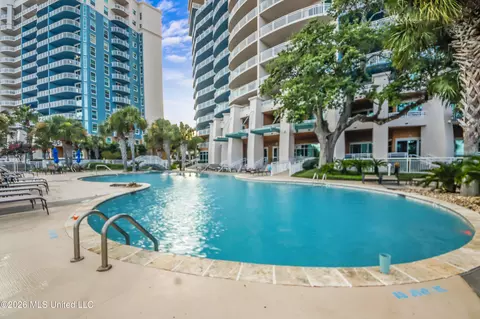 2228 Beach Dr #707, Gulfport, MS 39507
